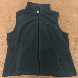 Columbia Dark Green Fleece Vest